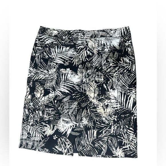 🐘Van Heusen studio Skirt - Picture 1 of 2